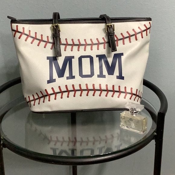 Meet your Posher, Ileana - Picture 1 of 1